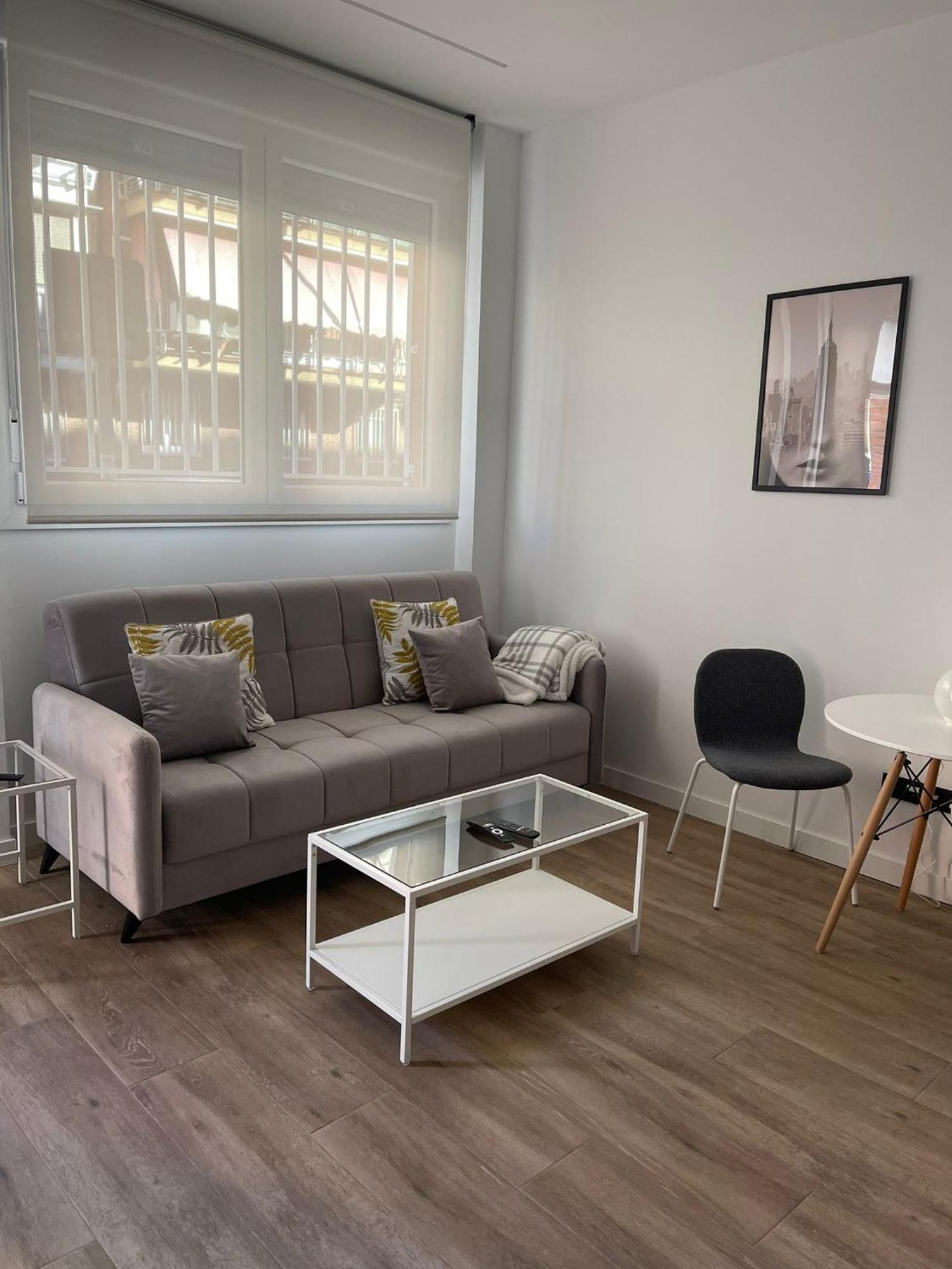 Exyca Metropolitano Apartment มาดริด ภายนอก รูปภาพ